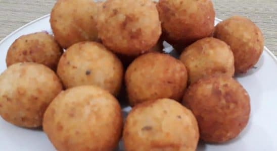 Bolinho De Arroz Amanhecido