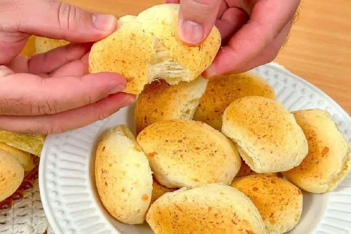 Pãozinho De Queijo