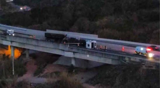 Motociclista Morre Após Carreta Tombar Na Raposo Tavares Em São Roque