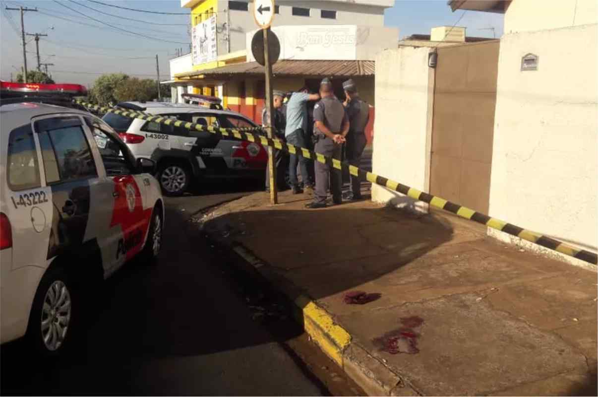 Professora De 39 Anos É Assassinada Pelo Companheiro Na Frente Dos Filhos