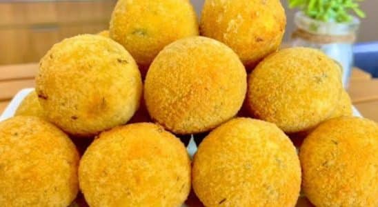 Bolinho Caipira De Mandioca 0807