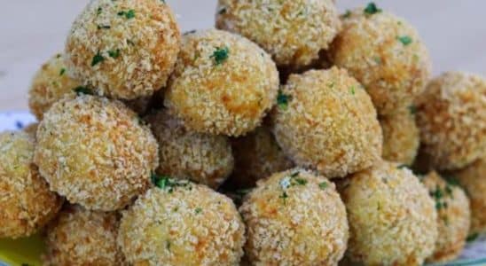 Bolinho De Atum 1107