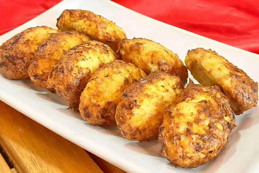 Bolinho-De-Frango-Com-Batata-2507