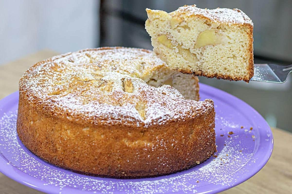 Bolo De Iogurte Com Maçã 0507