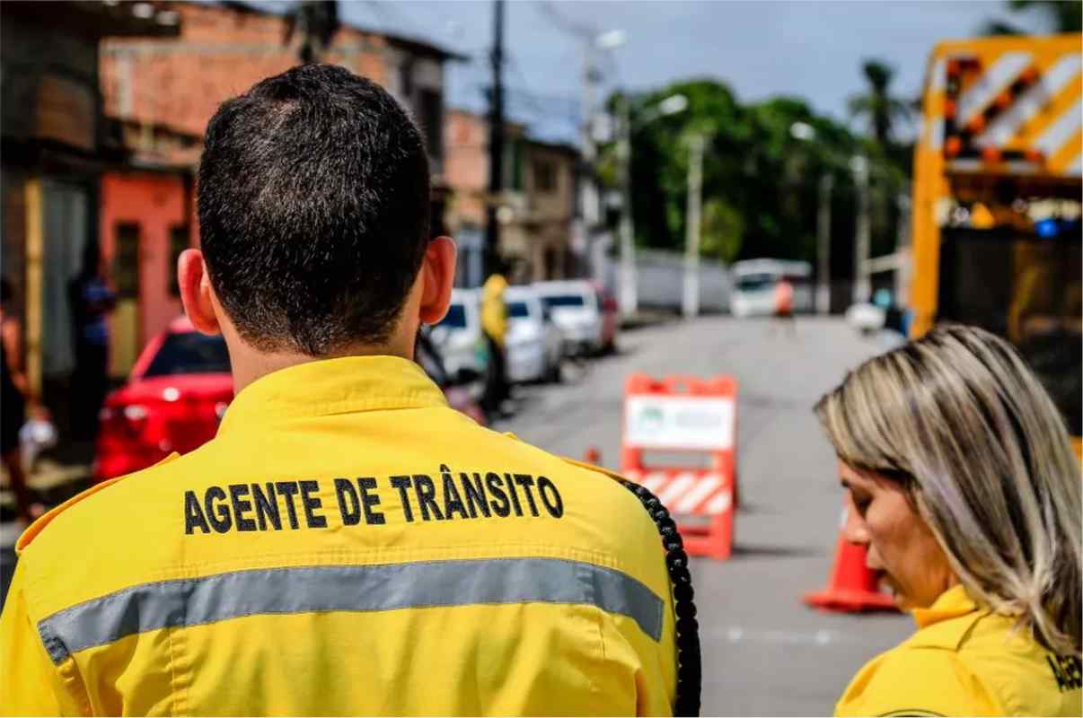 Prefeitura De São Carlos Abre Vagas Para Agentes De Trânsito Com Salário De R$ 3.522,00 Mil Para Trabalhar 40H Semanais