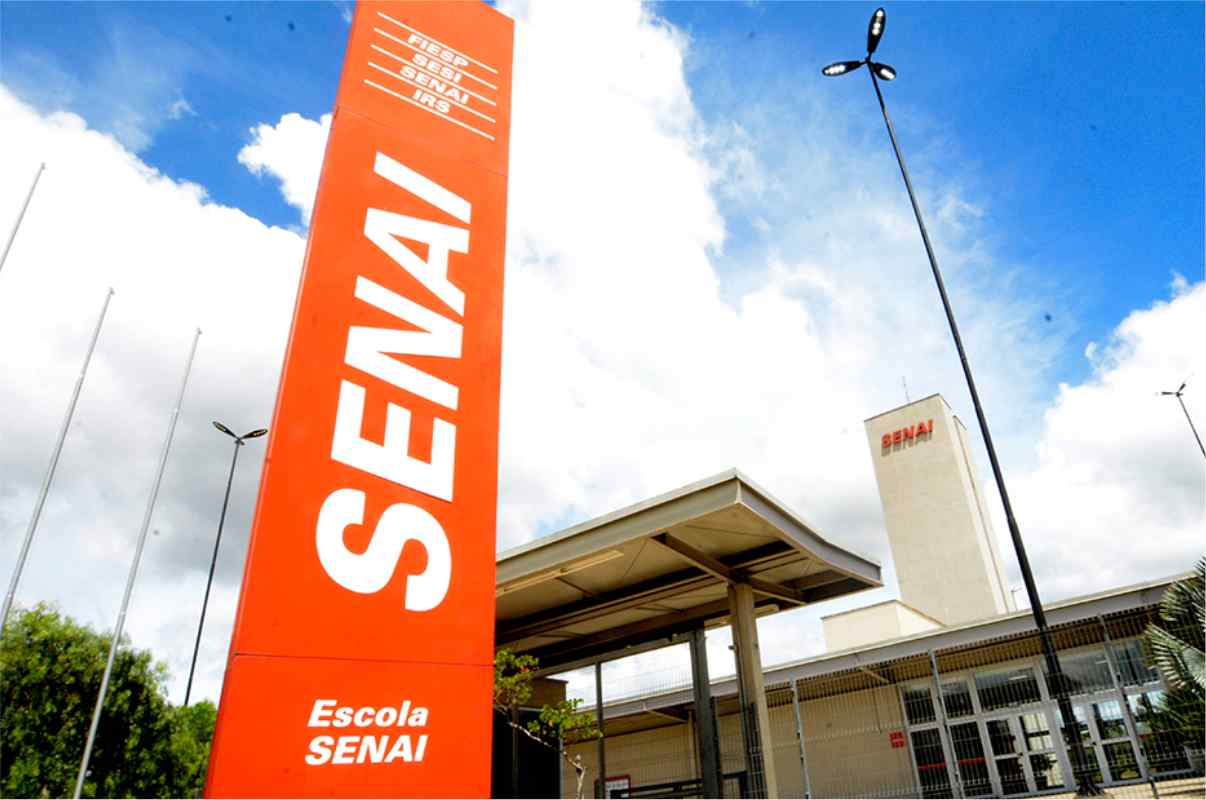 Senai Está Com Vagas Abertas Para Trabalhar De Seg A Sexta Com Salário De R$ 1.542 + R$ 350 De Auxílio E R$ 800 De Vale-Alimentação