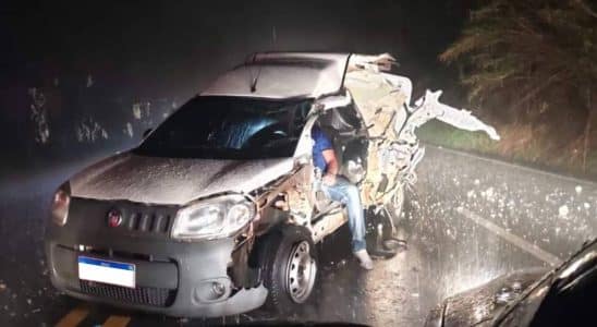 Caminhão Desgovernado Atinge Carro Em São Roque E Motorista Escapa Da Morte Por Centímetros