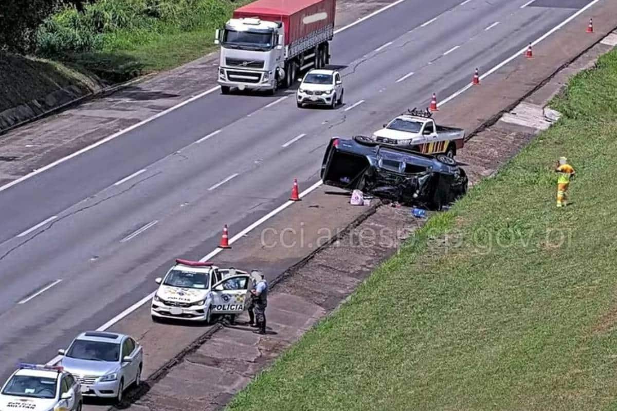 Criança De 3 Anos Morre Após Caminhonete Capotar Na Rodovia Castelo Branco Em Itu