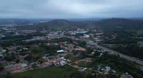 Sistema De Baixa Pressão Causa Queda Nas Temperaturas, Mas Mantém Alerta De Temporal