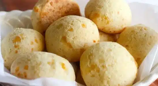 Pao-De-Queijo-Mineiro-0810