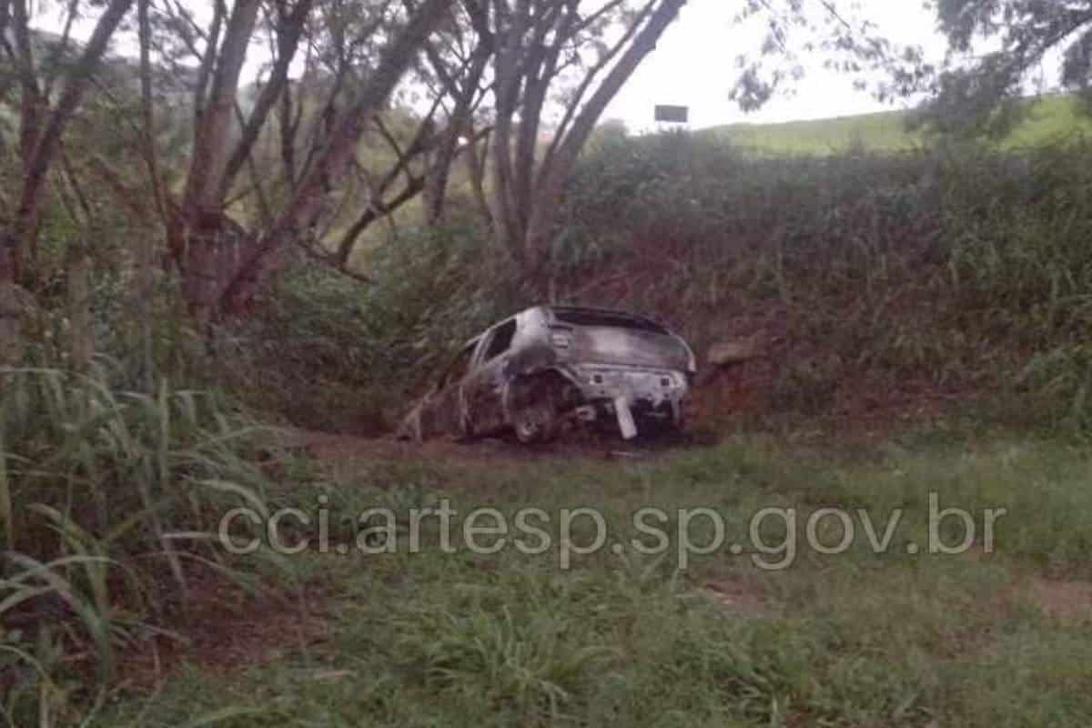 Motorista Morre Carbonizado Após Seu Carro Pegar Fogo Na Rodovia Castelo Branco Em Sorocaba