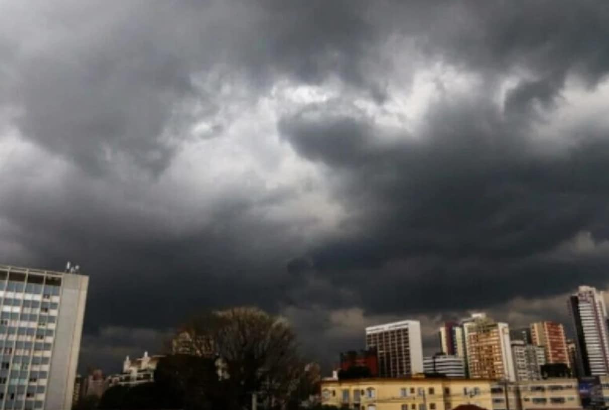 Frente Fria Chega Ao Estado De São Paulo Com Calor, Chuvas E Trovoadas