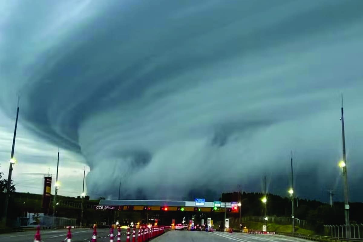 Nuvem Gigante ''Apocalítica'' Assusta Moradores De Sorocaba E Cidades Vizinhas No Interior De São Paulo