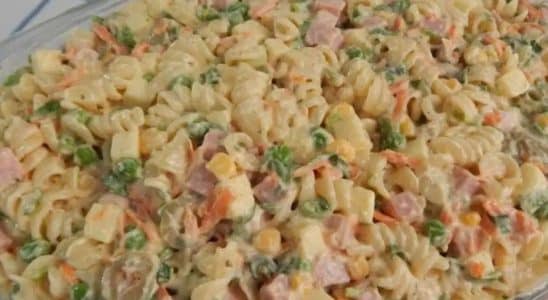 Salada De Macarrão